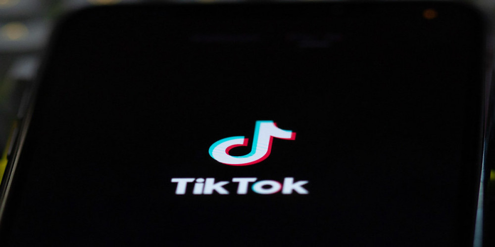 TikTok experiments with sleep alerts to prevent users from spending too much time on the app